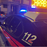 Fermato con una banconota falsa, hashish e un taser utilizzato in una rapina