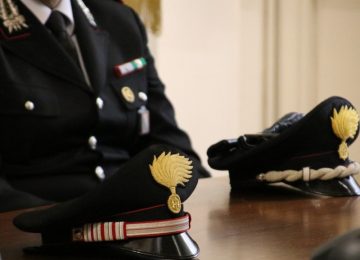Giovane comandante dei carabinieri trovato senza vita in caserma