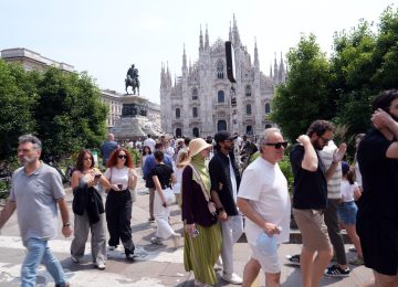 In Italia, il 2025 Segna un Boom del Turismo Straniero: Spesa di 8,6 Miliardi di Euro