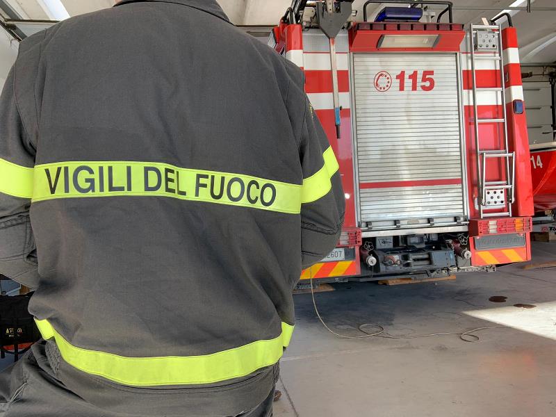 Incidente: Pullman in fiamme sull'A1 nell'allacciamento A11 tra Firenze-Pisa Nord e Firenze Impruneta