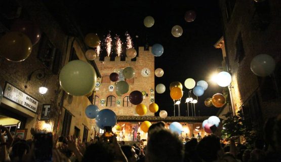 Un borgo medievale si trasforma in palcoscenico: torna a Certaldo Mercanti!