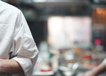 Monsignor della Casa cerca un Aiuto Cuoco per la stagione 2025