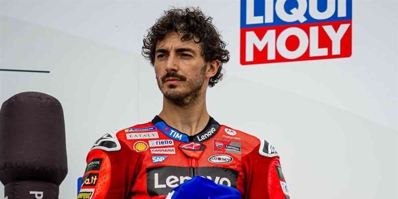 Mugello: Marquez ' umilia' Bagnaia - Scontro Totale in Ducati