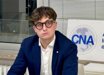 Restrizioni per golf cart e risciò nell'area UNESCO: CNA Firenze chiede al Comune di andare avanti