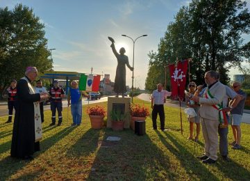 Ricollocata e restaurata nella rotatoria di Cisanello la statua di San Ranieri