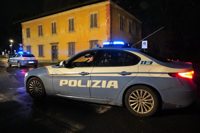 Scritti razzisti e antisemiti nel Valdarno: tre minorenni indagati