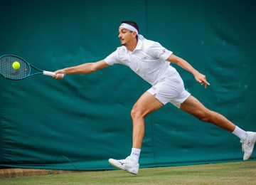 Sonego Avanza agli Ottavi di Wimbledon: Vittoria su Nakashima Dopo Cinque Ore di Gioco - Agenzia di Stampa Italpress
