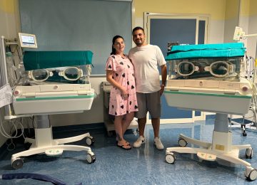 Benvenuti Camilla e Gabriele: Doppia gioia a Campostaggia per un parto gemellare spontaneo!