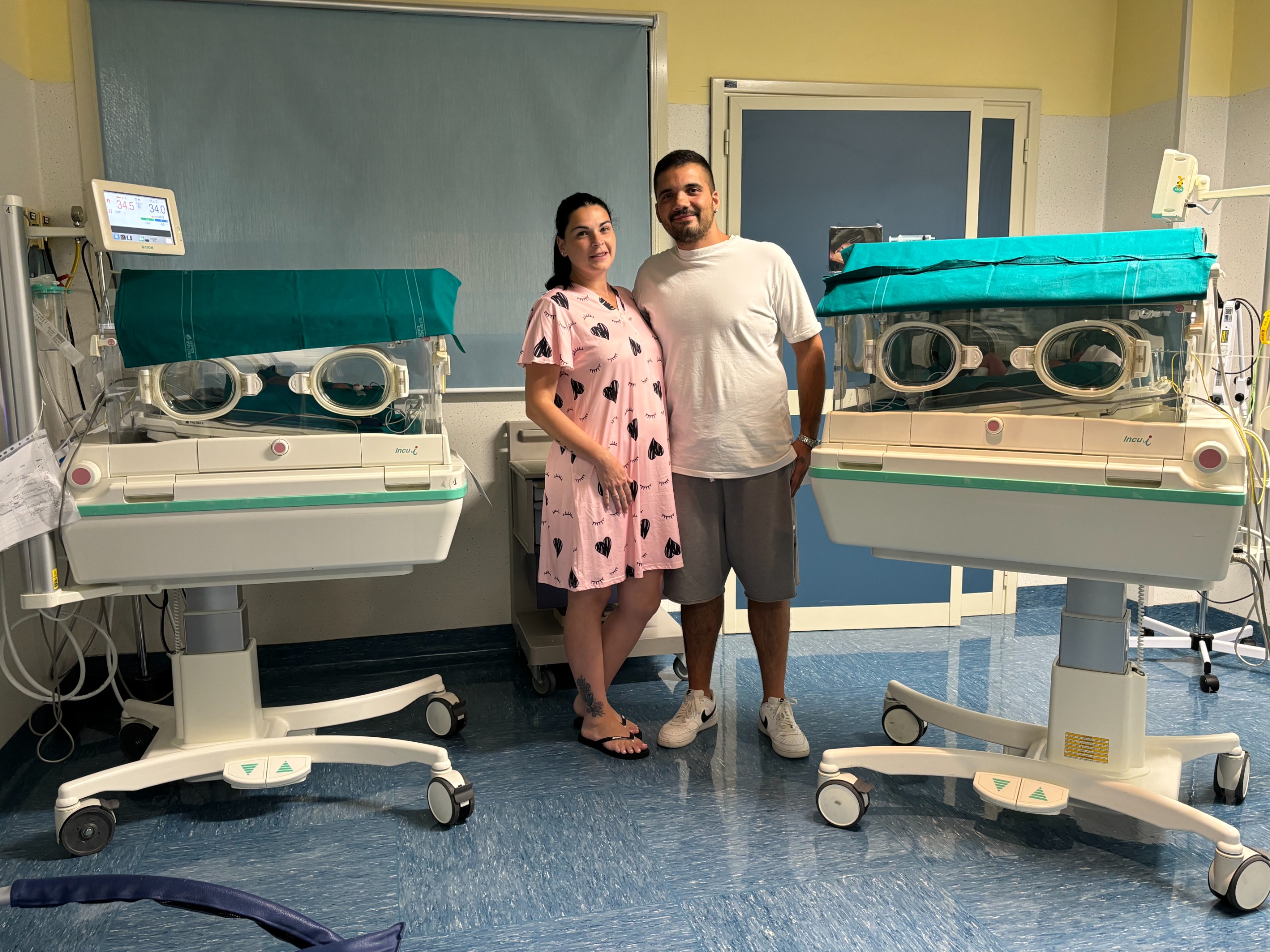 Benvenuti Camilla e Gabriele: Doppia gioia a Campostaggia per un parto gemellare spontaneo!