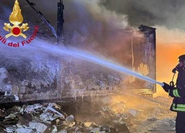 Traffico bloccato tra Firenze Sud e Valdarno: tratto chiuso e lunghe code