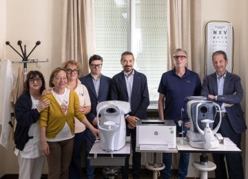 Un microscopio endoteliale all'ospedale di Volterra, donato dalla Fondazione CR Volterra