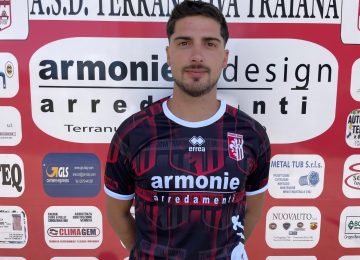 Bruni si unisce al Terranuova Traiana come nuovo calciatore.
