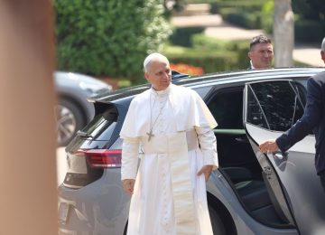 “Papa: ‘C’è ancora speranza per la pace, ma c’è molto lavoro da fare’”