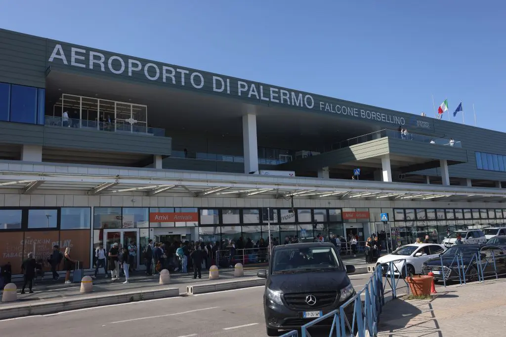 Aeroporto di Palermo: Gesap Avvia Procedura per la Cessione della Partecipazione di Controllo - Agenzia di Stampa Italpress