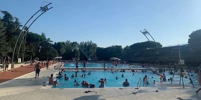 Il Coordinamento Docenti di Diritti Umani denuncia l'episodio di discriminazione ai danni di un giovane disabile presso la piscina Costoli