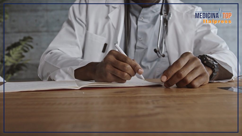 In Italia, la carenza di medici di famiglia richiede incentivi per i giovani professionisti