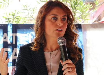 Polemica per la sfilata di burkini a Marina di Carrara: Lega sostiene "è un segno di sottomissione"