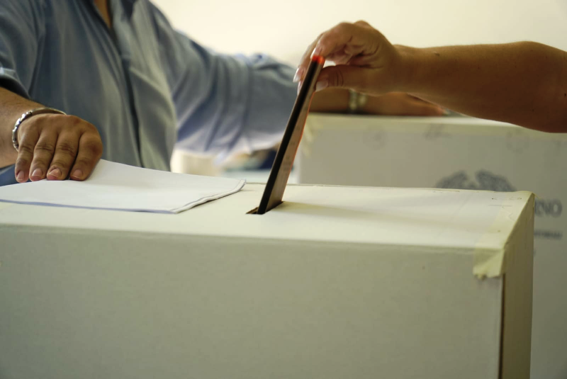 Normativa e decisioni politiche: polemica sulla legge elettorale in Toscana