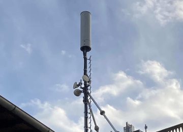 Polemica antenne in via del Fornello: il Comitato denuncia "Due in cento metri, ambiguità e irregolarità"