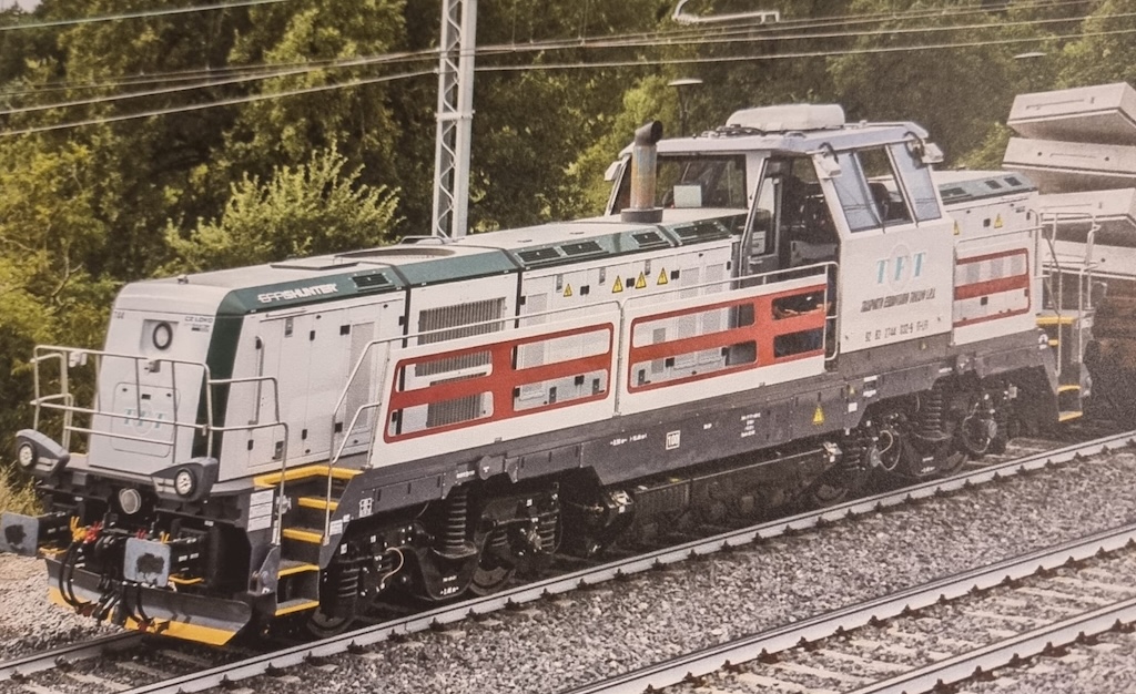 TFT presenta una nuova locomotiva per il trasporto merci