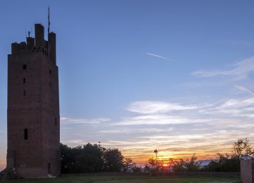 Visita alla Rocca di San Miniato al Tramonto