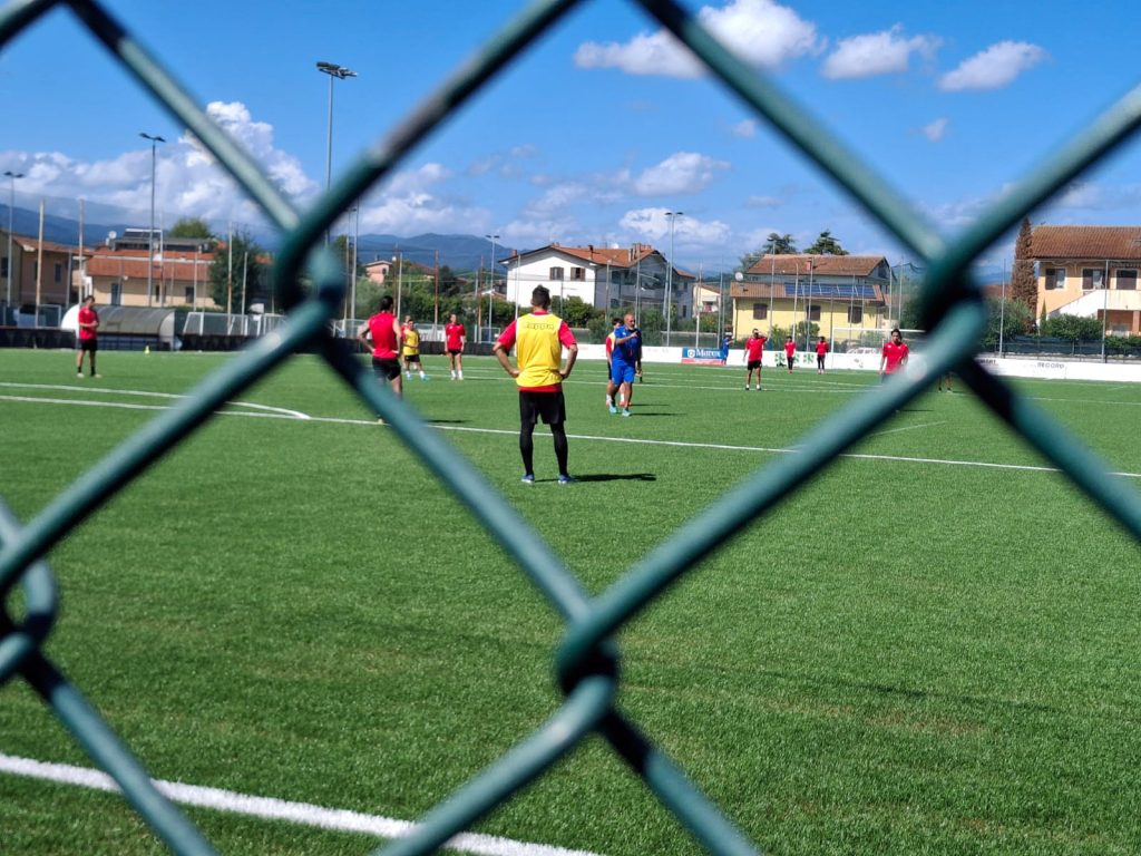 Lucchese: ingaggiati due nuovi centrocampisti