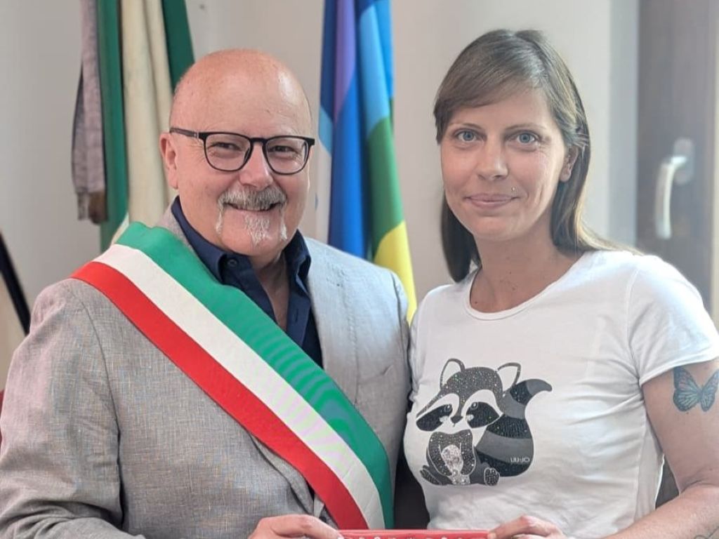 Bibbona: premiata Marta Moretti, la 36enne che ha salvato un uomo dal soffocamento