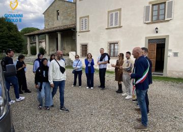 Da Gaza a Reggello: una famiglia di sei persone accolta dalla comunità di Sant’Agata in Arfoli