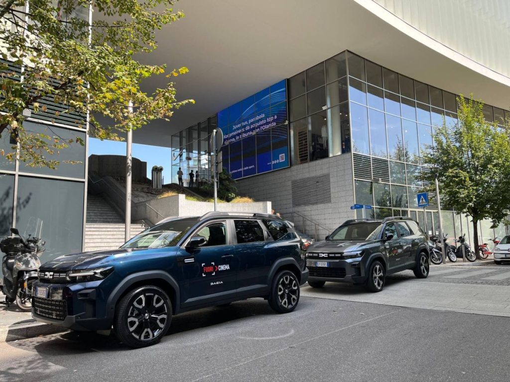 Dacia Bigster: Auto Ufficiale del Festival Fuoricinema 2025