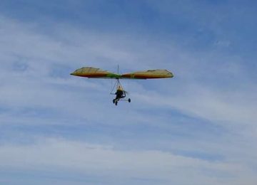 Deltaplano al corteo di Gaza, il pilota: "È malafede pensare a un collegamento con Hamas"