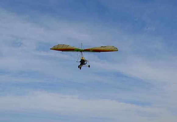 Deltaplano al corteo di Gaza, il pilota: "È malafede pensare a un collegamento con Hamas"