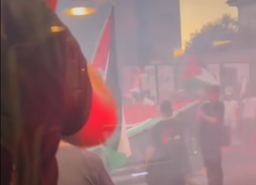 Empoli: Protesta davanti al Bar Cristallo contro Vannacci. La Lega condanna.