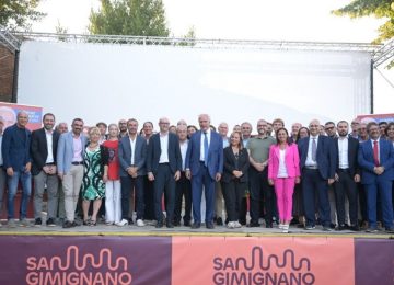 Giani e l'accordo con i sindaci: "Un progetto per ciascun comune della Toscana"