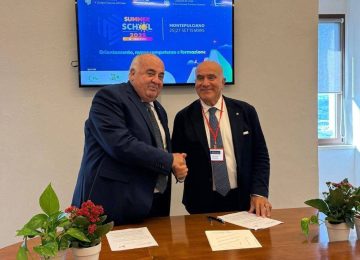 Insieme per Guidare i Giovani Verso l'Occupazione