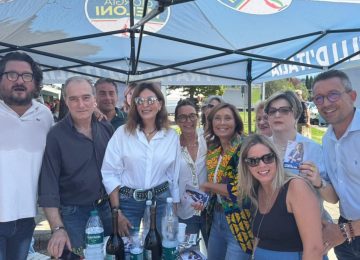 La ministra Santanchè visita il Cuoio: sostegno a Tomasi e incontro con i sindaci