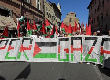 Sciopero Cgil, 10.000 partecipanti alla manifestazione di Livorno: "Un messaggio forte per Gaza"