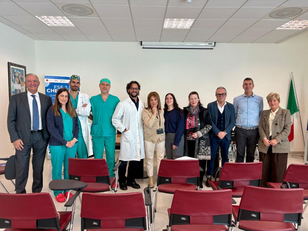 Donato un esoscopio 3D all'ospedale di Prato: un avanzamento nella chirurgia dei tumori testa-collo