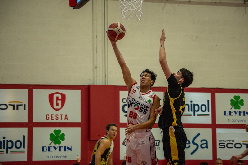 Empoli festeggia: l'Use Computer Gross trionfa 77-53 contro Don Bosco Torino