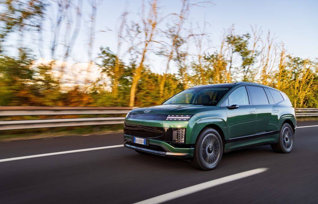 IONIQ 9: Lanciata in Italia l'innovativa Lounge EV di Hyundai