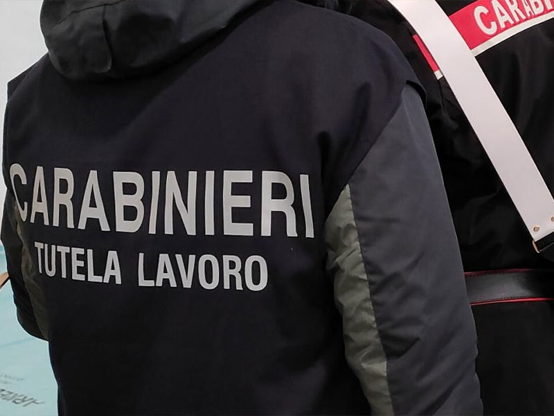 Lavoratore in nero scoperto in un negozio di Collesalvetti: attività sospesa