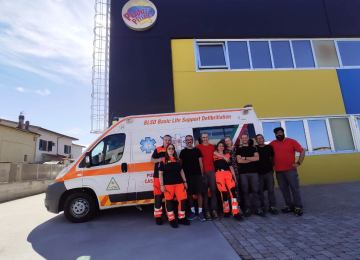 Planet Pellami dona nuove polo alla Pubblica Assistenza Vita di Castelfranco di Sotto