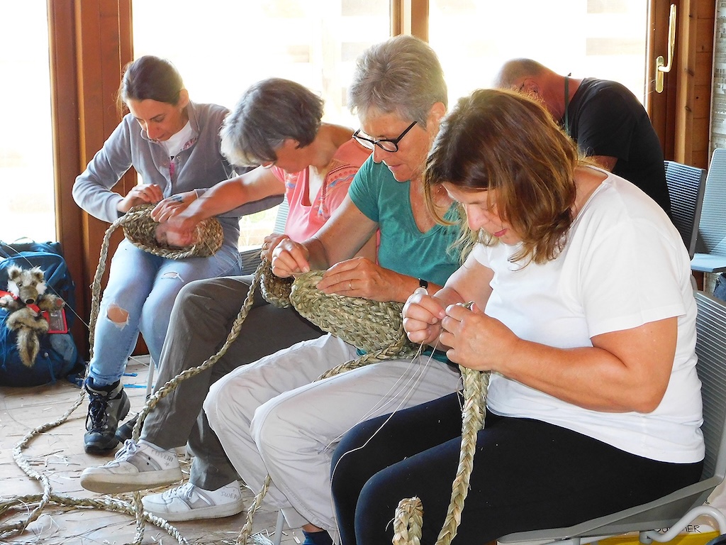 Un laboratorio dedicato all'intreccio a Monsummano Terme