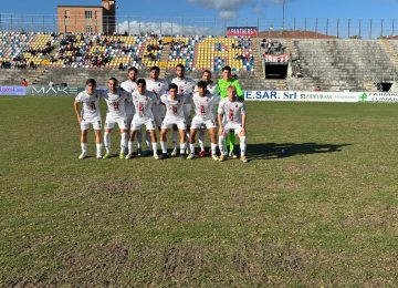 Anticipi del Girone A - Lucchese batte Sestese 3-0