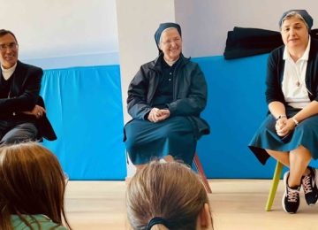 Pontassieve celebra i 140 anni della scuola Giuntini con la visita dell'arcivescovo Gambelli.