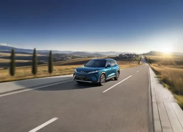 BYD lancia una nuova campagna di comunicazione per l'ATTO 2 DM-i