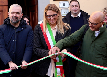 Cerreto Guidi inaugura l'Archivio Storico Comunale 'Giovanni Micheli'. Rossetti: "Un patrimonio di conoscenza ora accessibile a tutti."