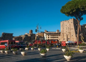 Crollo a Roma: deceduto l'operaio recuperato dalle macerie, secondo Italpress