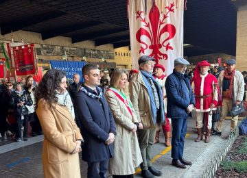 Firenze commemora la deportazione ad Auschwitz: cerimonia a Santa Maria Novella