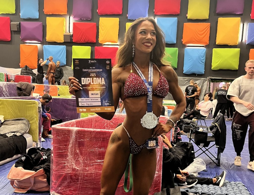 Gaia Angiolini del 'Team Sacino Coaching' è vicecampionessa ai Campionati Europei di Bodybuilding Naturale.