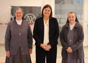 Inaugurato il nuovo anno "Auxilium": Beccalli su "Educazione e IA: tra ambivalenze e responsabilità"